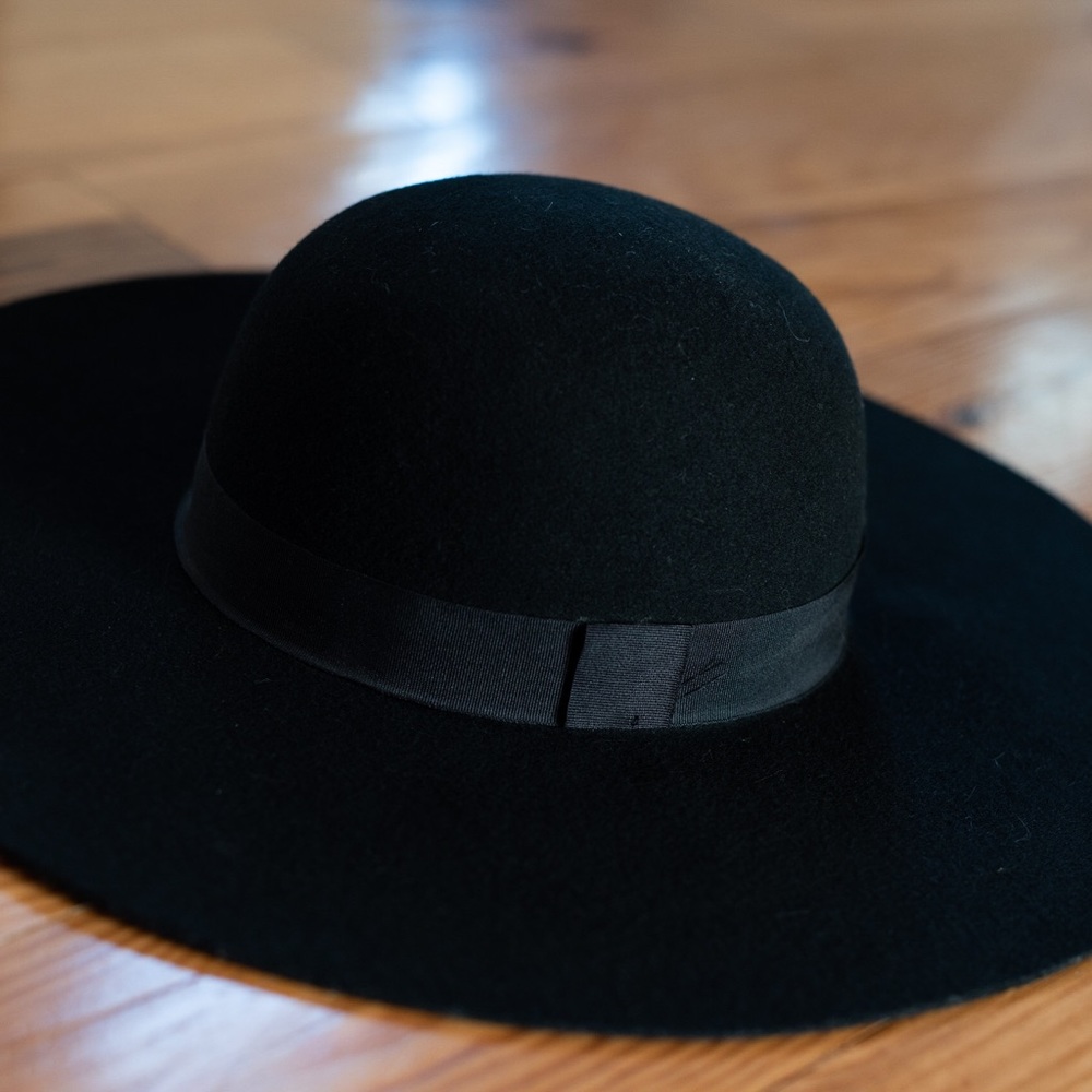 Black Floppy Hat
